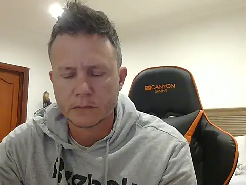 TroyDieselXXX online show from March 30, 4:03 am