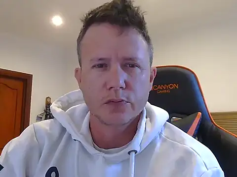 TroyDieselXXX online show from April 5, 5:03 am