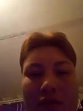 MoonIrene online show from February 25, 4:40 pm