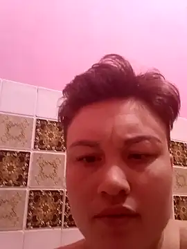 MoonIrene online show from February 12, 3:23 pm