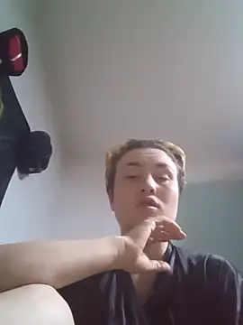 MoonIrene online show from October 30, 3:53 pm