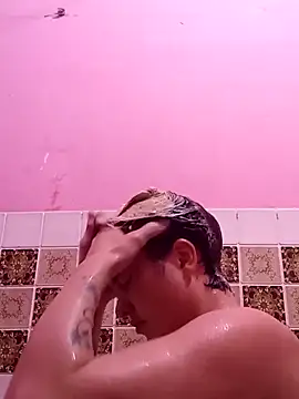 MoonIrene online show from October 28, 5:34 pm