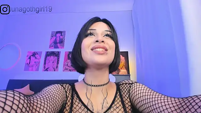 IamLuna2006 online show from October 27, 2:23 am