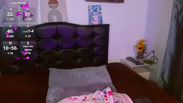 Snapshot of camigp chatting on February 3, 3:37 am camigp online show from February 3, 3:37 am