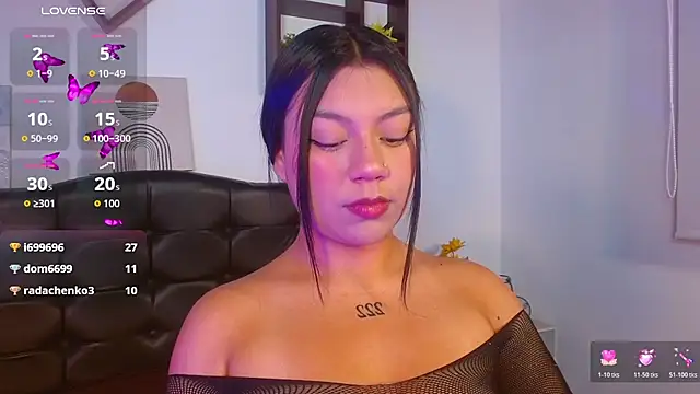 camigp online show from April 18, 3:53 am