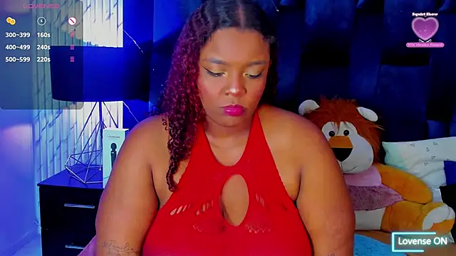 Snapshot of Alaia_Gutierrez chatting on October 21, 8:52 pm Alaia Gutierrez online show from October 21, 8:52 pm