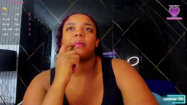 Snapshot of Alaia_Gutierrez chatting on November 24, 12:54 am Alaia Gutierrez online show from November 24, 12:54 am