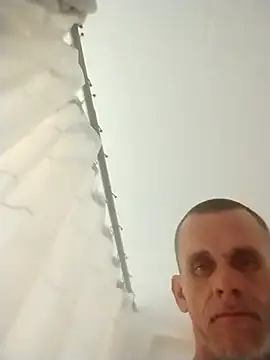 helldonk online show from December 18, 7:57 am