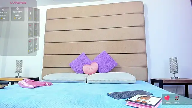 Snapshot of susan_elliot chatting on October 28, 7:24 pm susan elliot online show from October 28, 7:24 pm