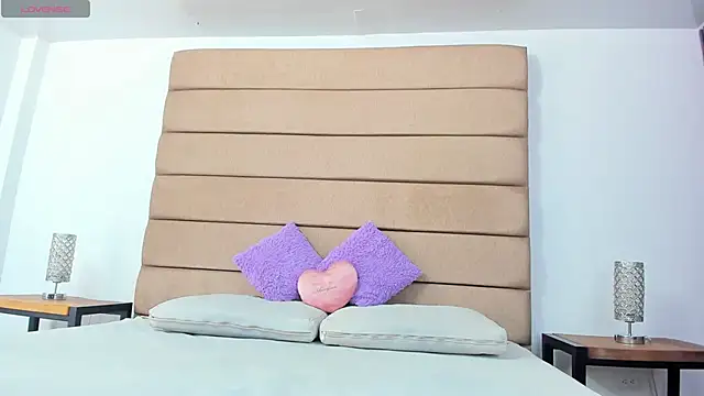 Snapshot of susan_elliot chatting on November 11, 7:08 pm susan elliot online show from November 11, 7:08 pm