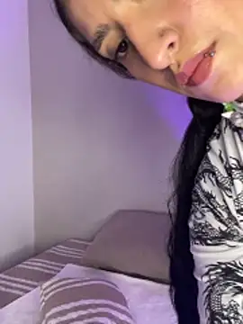 Scaarlettfox online show from February 9, 7:23 pm