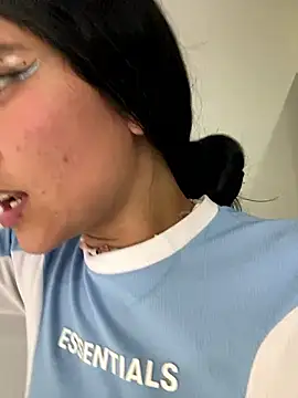 Scaarlettfox online show from January 8, 6:47 pm