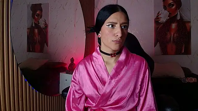 Scaarlettfox online show from November 11, 6:36 pm