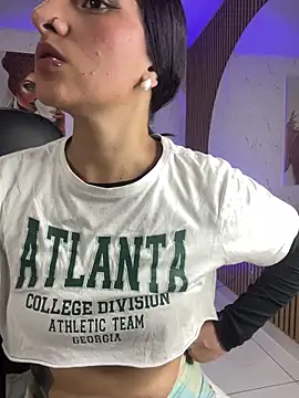 Scaarlettfox online show from October 21, 7:35 pm