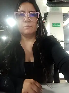 Romina693 online show from November 17, 6:28 am