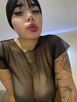 lucialauper  online show from July 9, 3:07 am