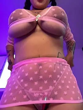 lucialauper  online show from March 28, 10:33 pm