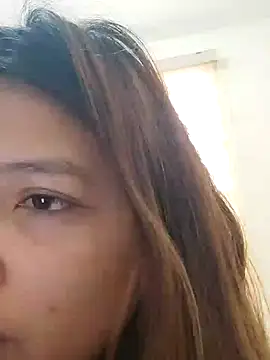 Snapshot of Sweetheart_Claire chatting on April 23, 5:47 am Sweetheart Claire online show from April 23, 5:47 am