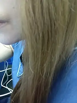 Snapshot of Sweetheart_Claire chatting on May 16, 10:36 am Sweetheart Claire online show from May 16, 10:36 am