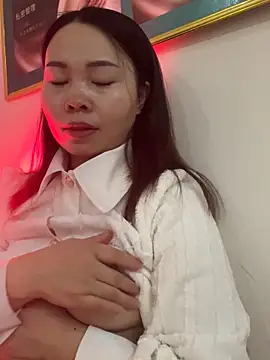 Snapshot of xlj4523 chatting on December 14, 2:44 pm xlj4523 online show from December 14, 2:44 pm