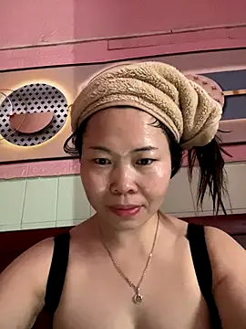 Snapshot of xlj4523 chatting on December 17, 5:01 am xlj4523 online show from December 17, 5:01 am