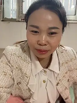 Snapshot of xlj4523 chatting on November 14, 5:00 am xlj4523 online show from November 14, 5:00 am