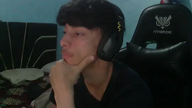 Snapshot of Dark_DesireX chatting on February 4, 11:27 am Dark DesireX online show from February 4, 11:27 am