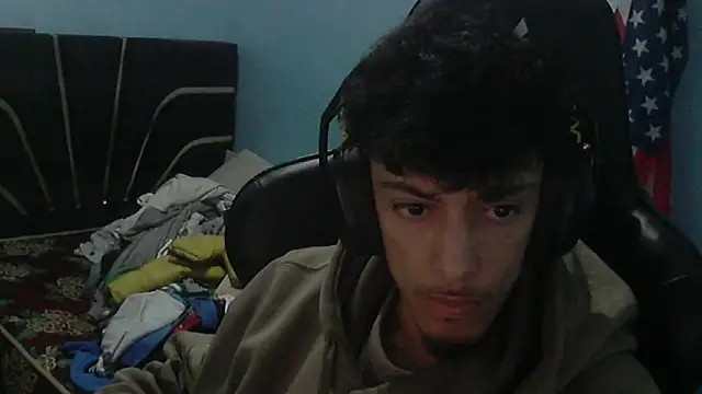 Snapshot of Dark_DesireX chatting on March 3, 7:10 pm Dark DesireX online show from March 3, 7:10 pm