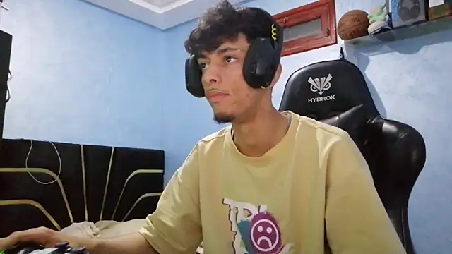 Snapshot of Dark_DesireX chatting on February 23, 7:14 pm Dark DesireX online show from February 23, 7:14 pm