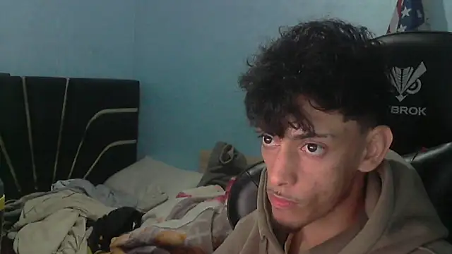 Snapshot of Dark_DesireX chatting on February 25, 7:14 pm Dark DesireX online show from February 25, 7:14 pm