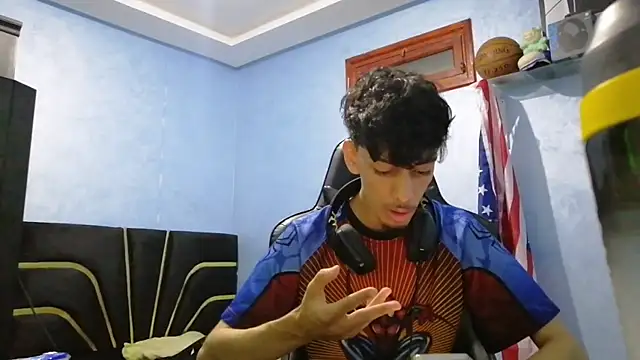 Dark DesireX online show from November 2, 4:45 pm