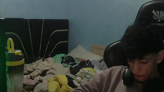 Snapshot of Dark_DesireX chatting on February 13, 1:55 pm Dark DesireX online show from February 13, 1:55 pm