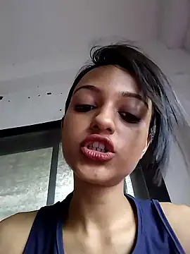 Snapshot of Your-Kitkat chatting on October 22, 5:40 am Your-Kitkat online show from October 22, 5:40 am