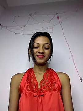 Your-Kitkat online show from January 9, 3:30 pm