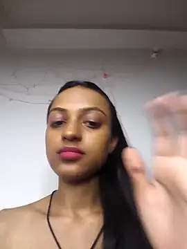 Your-Kitkat online show from March 1, 9:48 pm