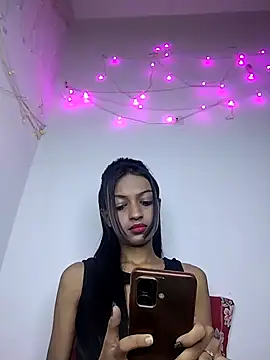 Snapshot of Your-Kitkat chatting on December 1, 2:40 pm Your-Kitkat online show from December 1, 2:40 pm