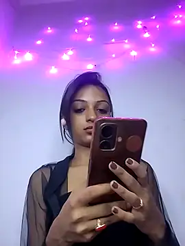 Snapshot of Your-Kitkat chatting on November 15, 6:23 pm Your-Kitkat online show from November 15, 6:23 pm