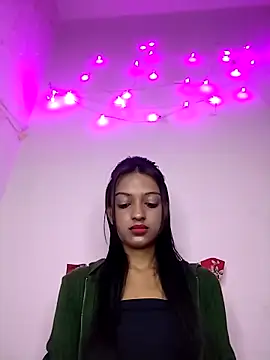 Snapshot of Your-Kitkat chatting on December 2, 12:07 pm Your-Kitkat online show from December 2, 12:07 pm