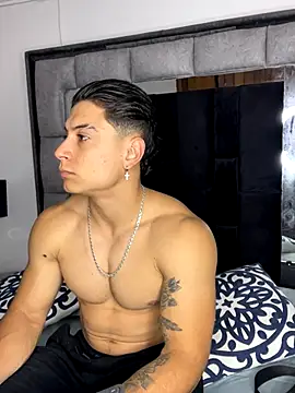 Snapshot of MR_MUSCLE chatting on October 7, 11:33 am MR MUSCLE online show from October 7, 11:33 am