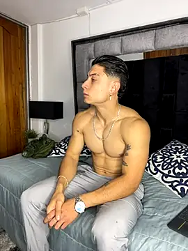 Snapshot of MR_MUSCLE chatting on October 15, 11:18 am MR MUSCLE online show from October 15, 11:18 am