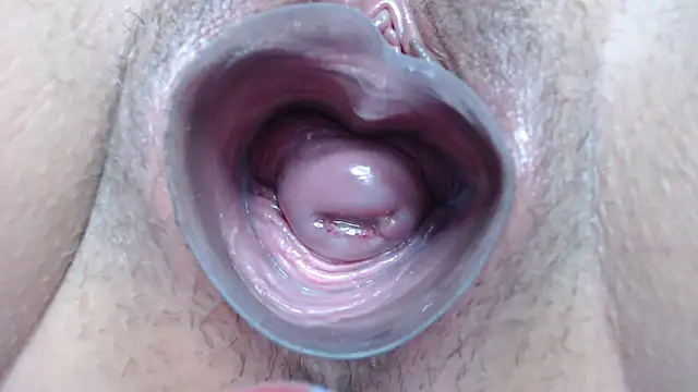 Snapshot of Princess_pussy01 chatting on February 18, 7:54 pm Princess pussy01 online show from February 18, 7:54 pm