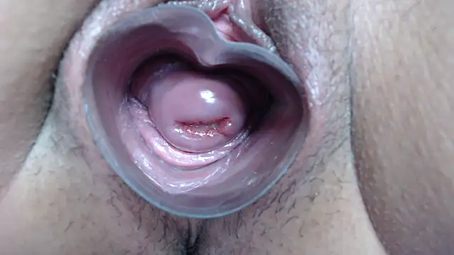 Snapshot of Princess_pussy01 chatting on February 19, 9:01 pm Princess pussy01 online show from February 19, 9:01 pm