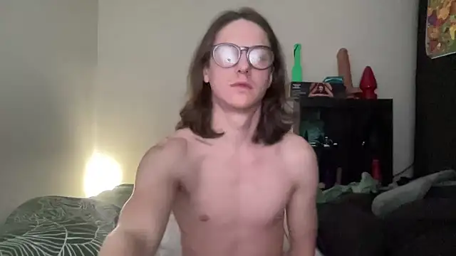 Snapshot of longdickelijah chatting on February 12, 3:28 am longdickelijah online show from February 12, 3:28 am