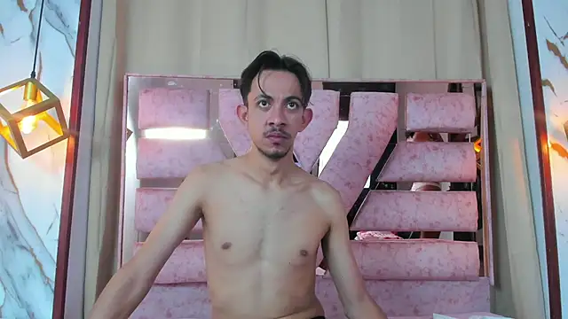 Snapshot of kameron_and_Nick chatting on November 26, 8:09 pm kameron and Nick online show from November 26, 8:09 pm