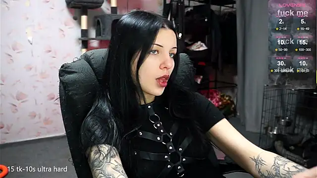 lera smith online show from March 30, 10:00 pm