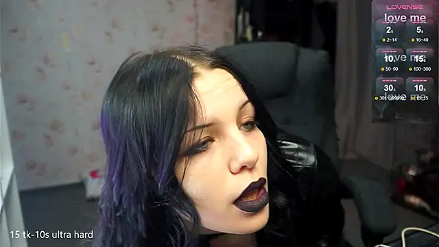 lera smith online show from April 29, 10:49 pm