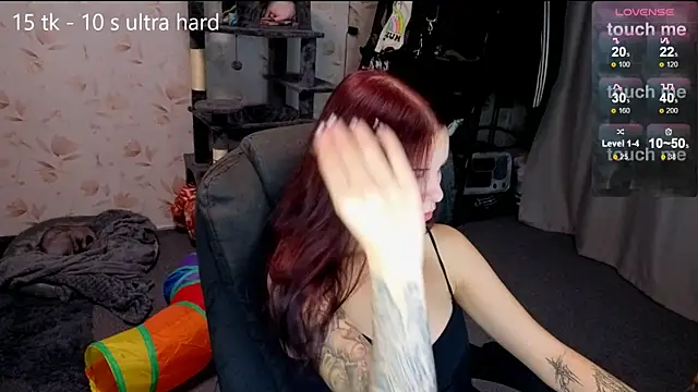 Snapshot of lera_smith chatting on October 15, 10:07 pm lera smith online show from October 15, 10:07 pm