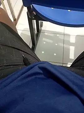 Snapshot of pauzudao_12 chatting on February 21, 10:56 pm pauzudao 12 online show from February 21, 10:56 pm