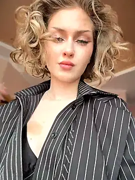 KellyKeler online show from March 21, 10:09 am