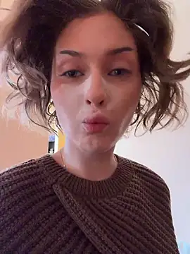 KellyKeler online show from March 12, 11:14 am